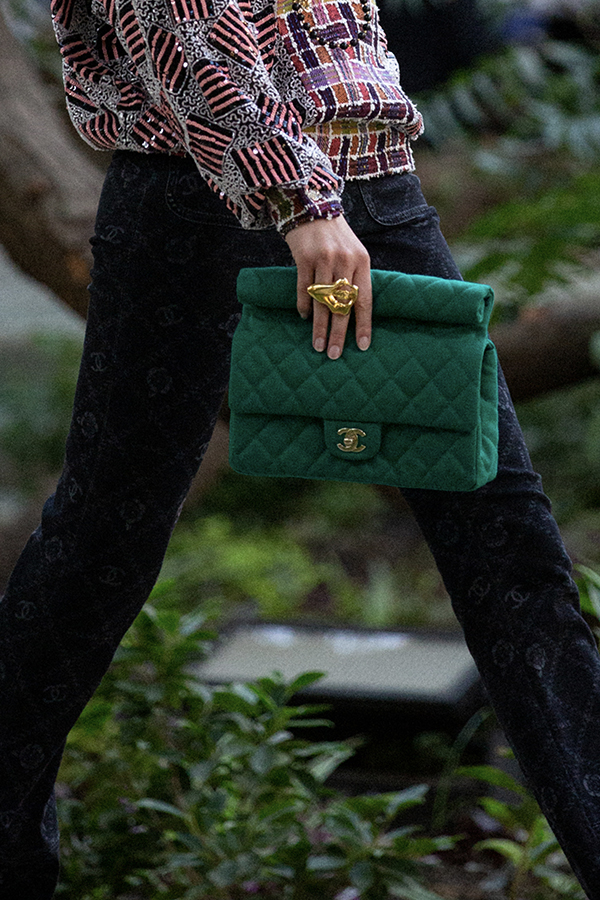 chanel_2022-23-metiers-dart-show_details_copyright-chanel-14-HD Rebag x Virgil Abloh