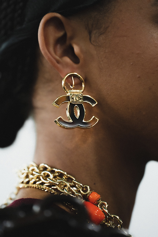chanel_2022-23-metiers-dart-show_details_copyright-chanel-3-HD Rebag x Virgil Abloh