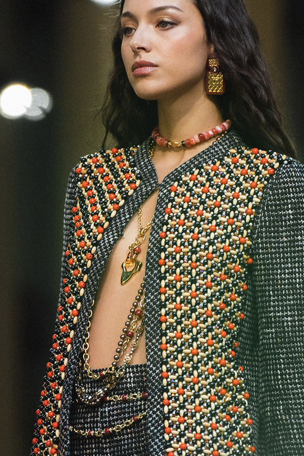 chanel_2022-23-metiers-dart-show_details_copyright-chanel-6-HD Rebag x Virgil Abloh