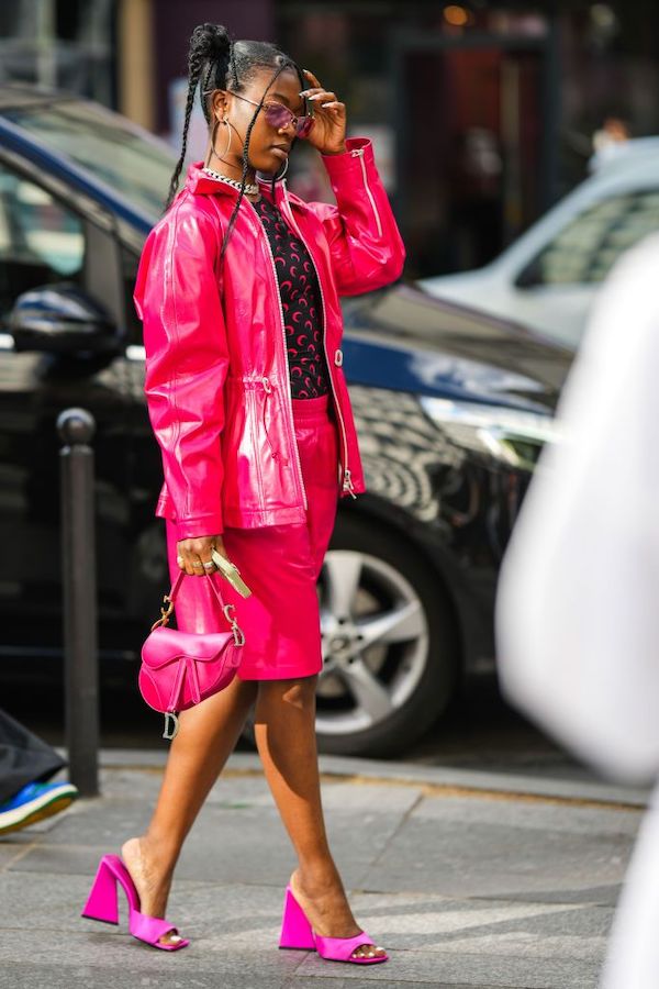 fdaa9b0f8apostsen Valentino PP Pink