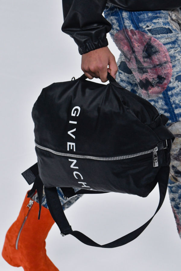 Givenchy SS22 - 5 Rebag x Virgil Abloh