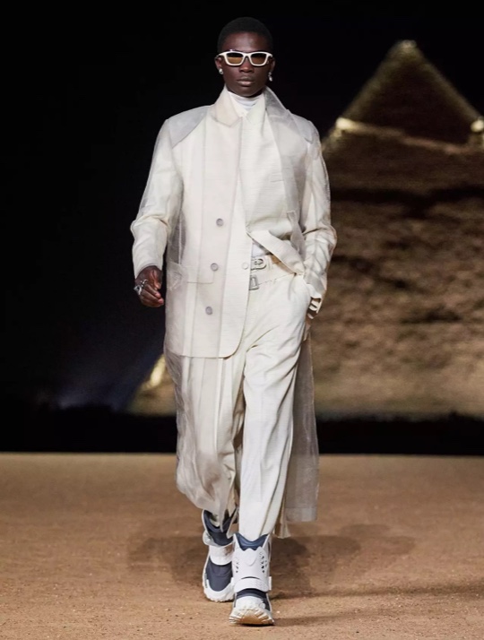 Hero-1 Rebag x Virgil Abloh
